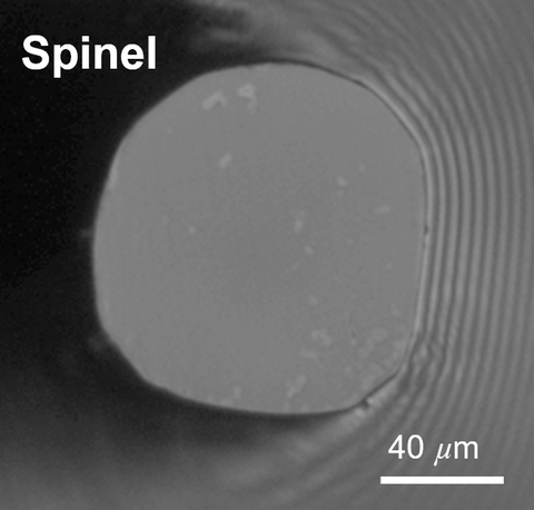 Cross-section micrograph of spinel (MgAl2O4) crystalline optical fiber